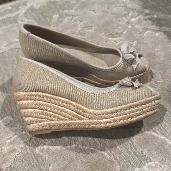 Tory Burch Cream Peep Toe Espadrille Wedges - Picture 3 of 6
